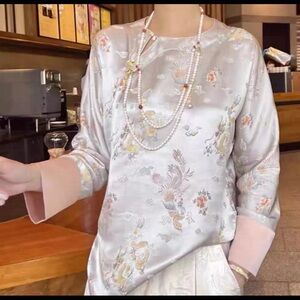 Elegant Floral Satin Blouse - Silver